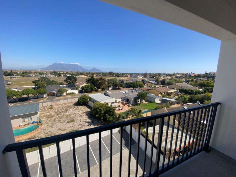 2 Bedroom Property for Sale in Table View Western Cape